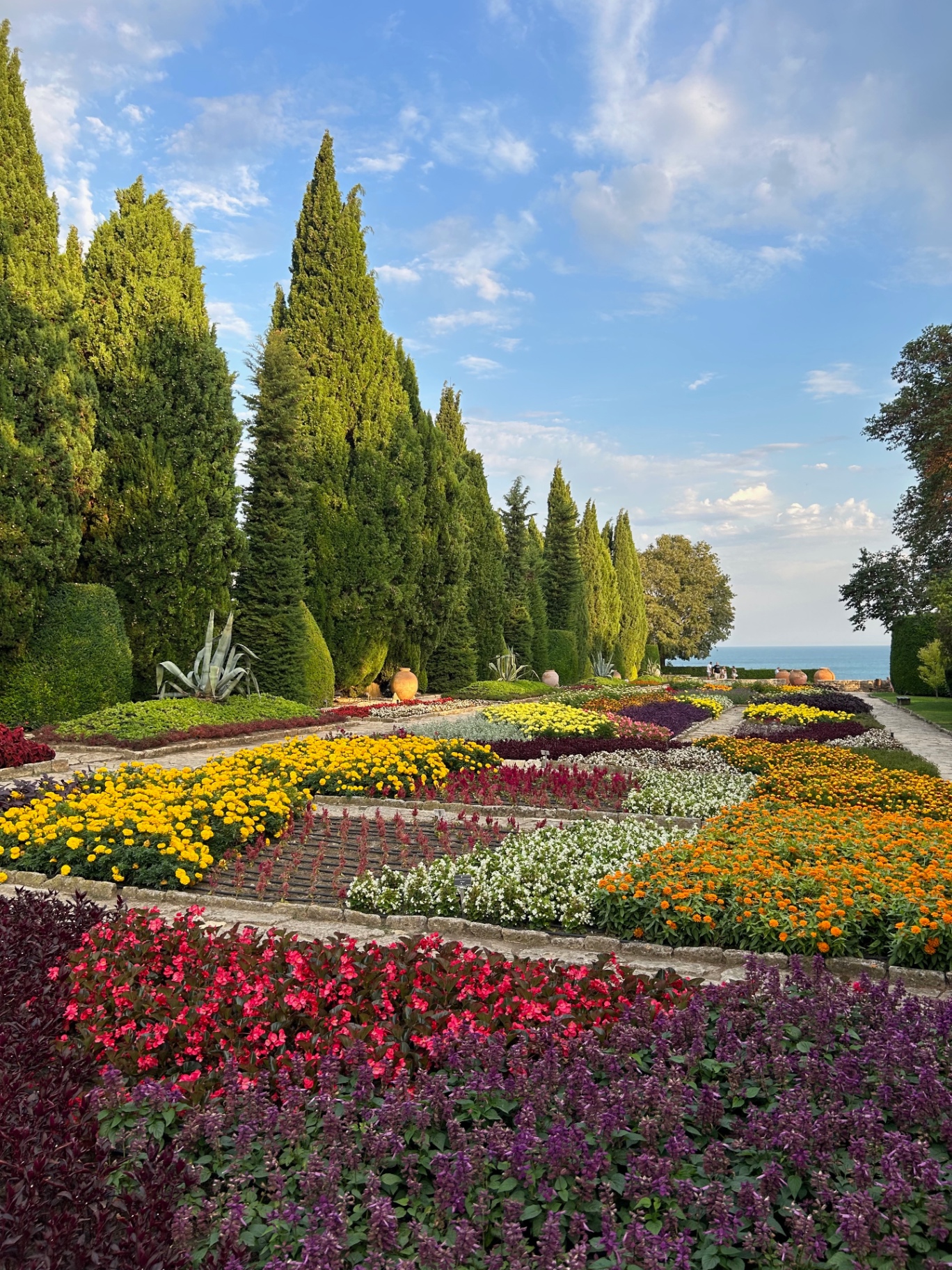 Giardini fioriti sul Mar Nero in Bulgaria